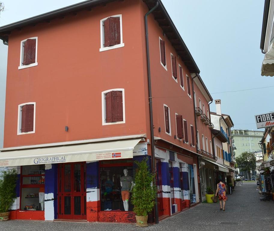 Apartamento Casa Leone Caorle Exterior foto